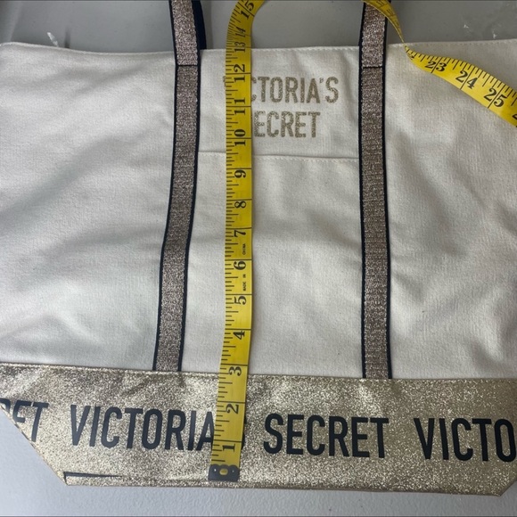 Victoria’s Secret Cream & Gold Tote NWT - Picture 9 of 15